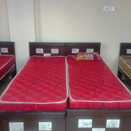 Hostel Sri Venkateshwara Pg For Men